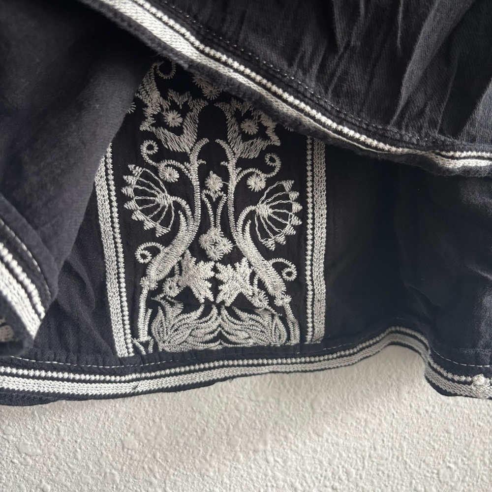 Anthropologie HD in Paris Embroidered Alys Tank 100% Cotton Black & White Top S - Picture 10 of 11